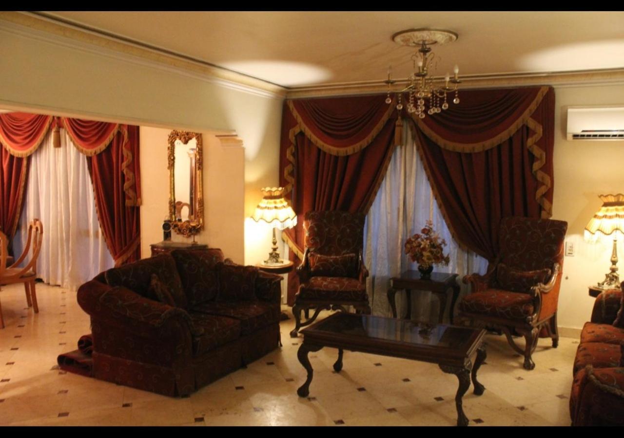 Apartment Hay Al Sefarat